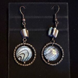Handcrafted Fresh Water Grey Shell Round Dangle Hook Women Earrings